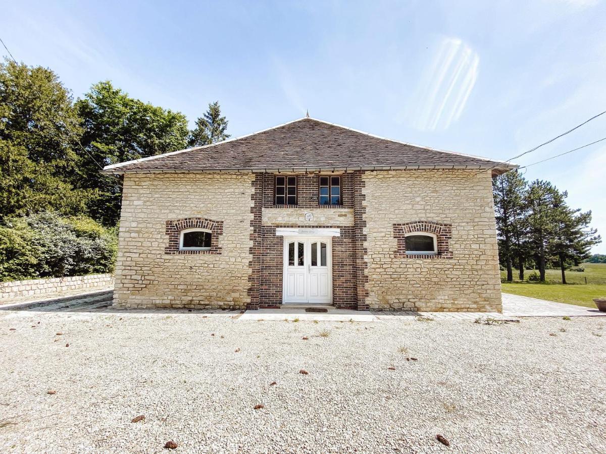 Le Val Suzenay Guest House Vendeuvre-sur-Barse Exterior foto